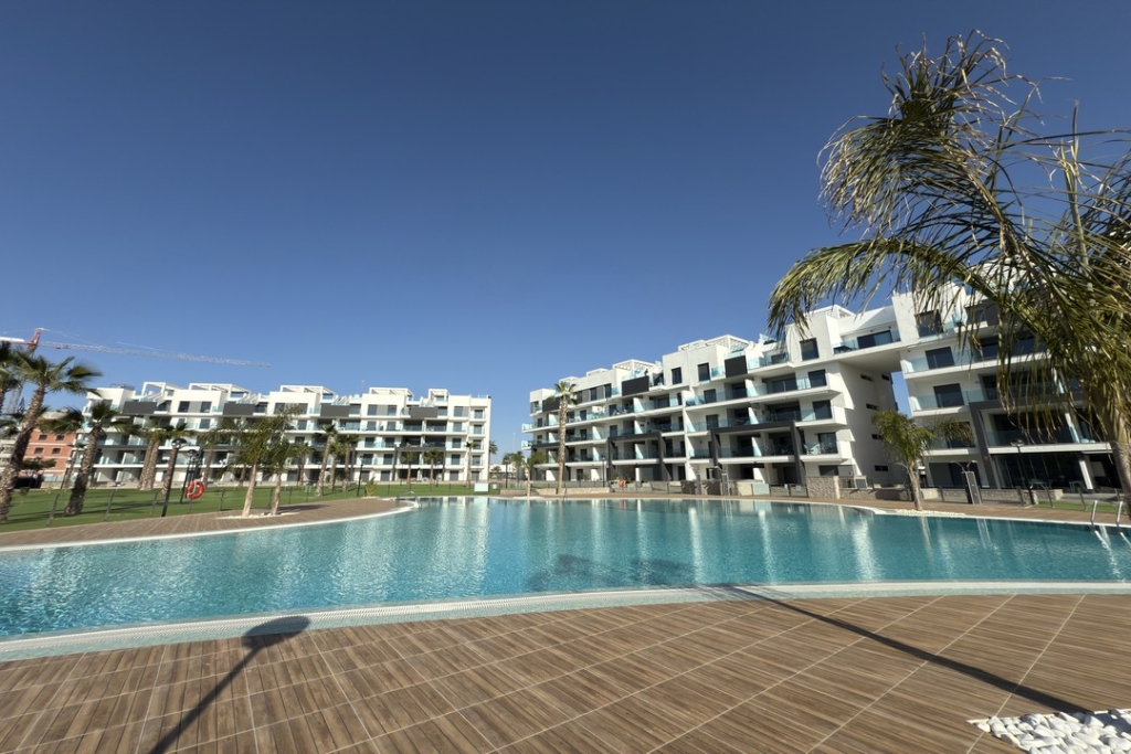Apartment in El Raso