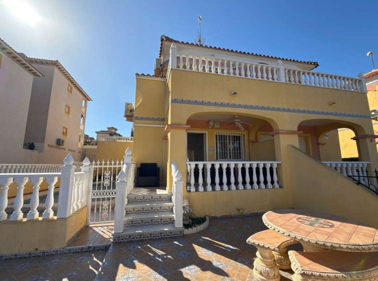 Townhouse for sale Villamartin